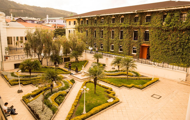 Campus in Quito.