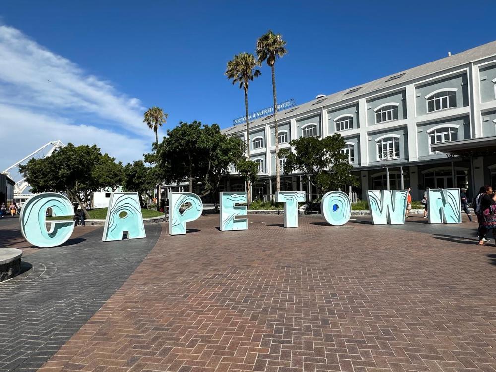 cape-town-waterfront-sign