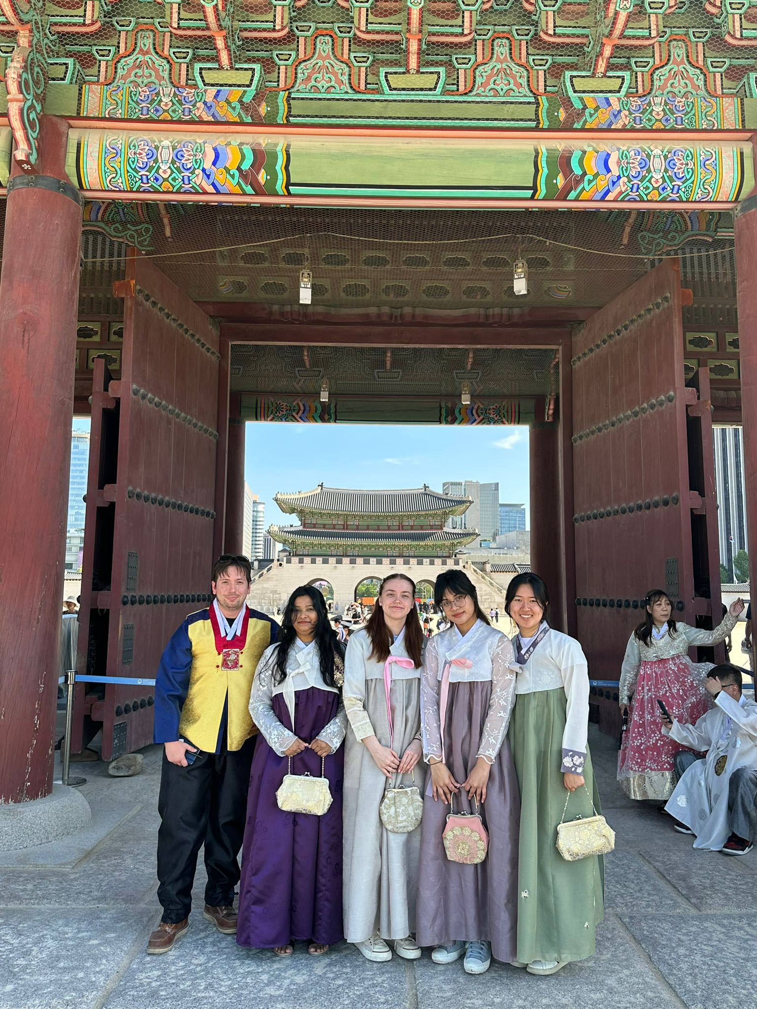 Students in Seoul2